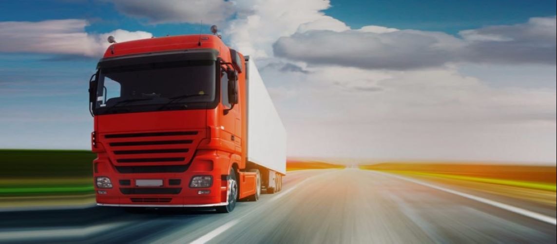 FTL vs PTL freight trucks on highway